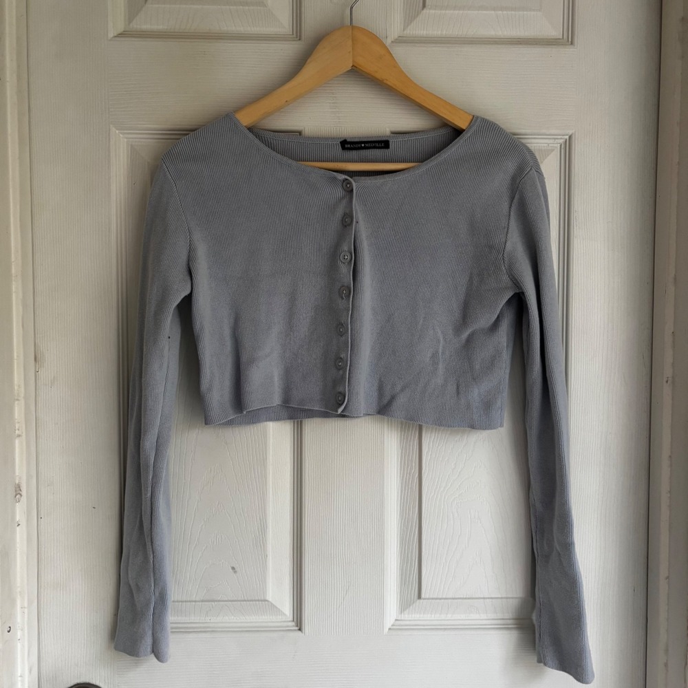 Brandy Melville Grey Ribbed Long‎ Sleeve Cropped Button Up Cardigan Top